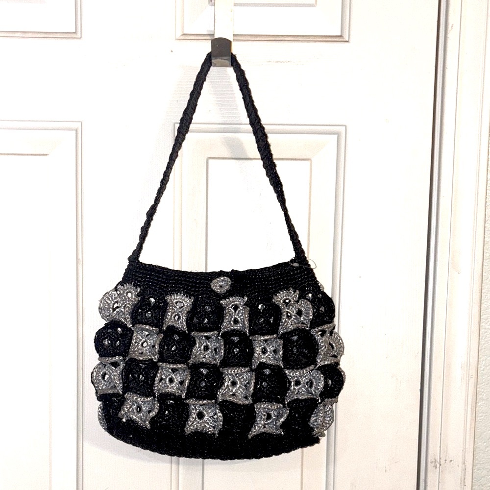Elegant Black and Silver straw Handbag